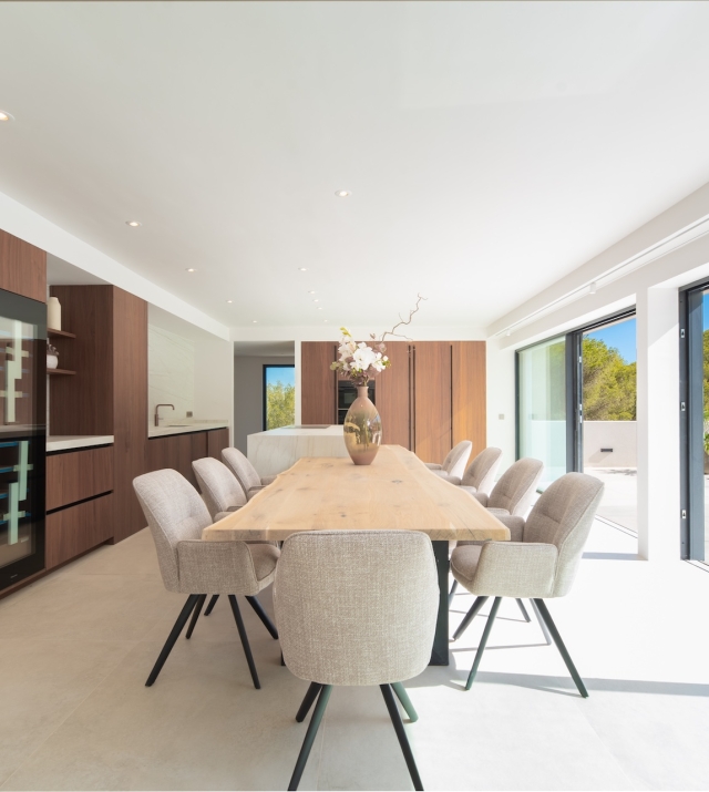 Resa Estates Ibiza villa te koop modern 1.  living .jpg